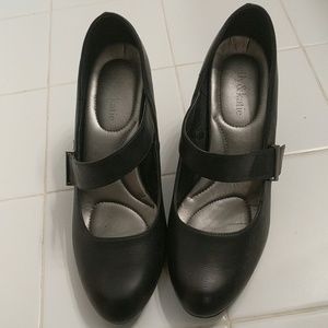 Kelly & Katie black heels